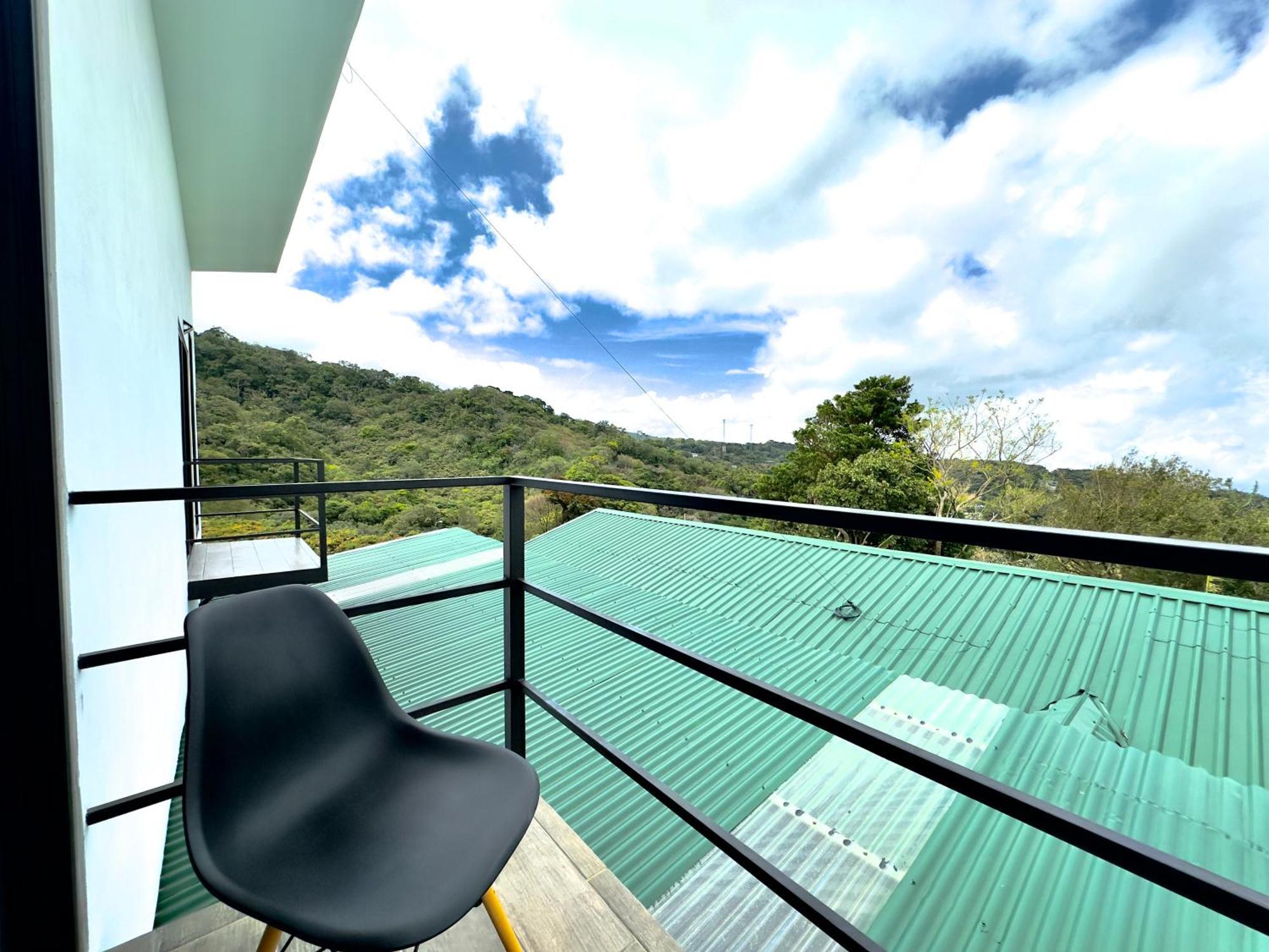 Black & White Apartments Monteverde Exterior foto